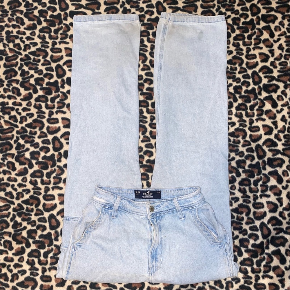 Hollister ultra high rise baggy dad slightly distressed jeans